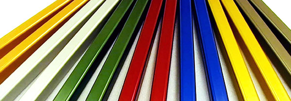 Square extrusion pieces fanned out to showcase numerous color finish options. 